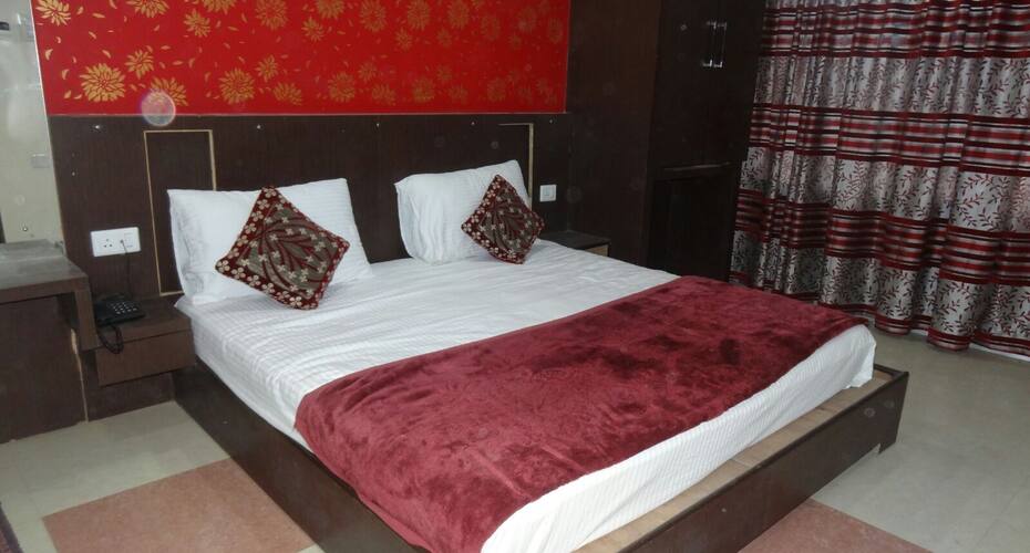 Hotel Royal Palace, Kanpur 1